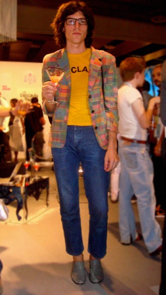 Americana lavada y pantalones tobilleros (Cibeles)