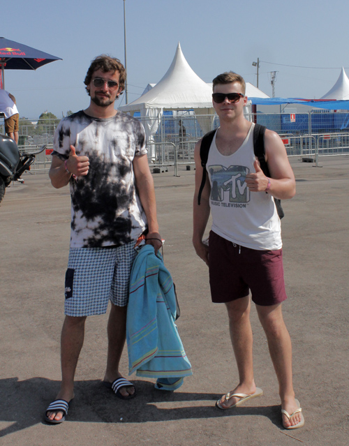Ey bro (FIB)