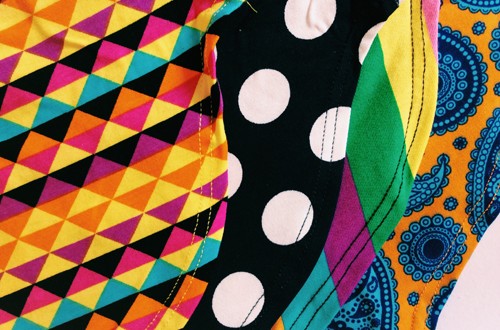 Rayas, puntos y triángulos · Happy Socks