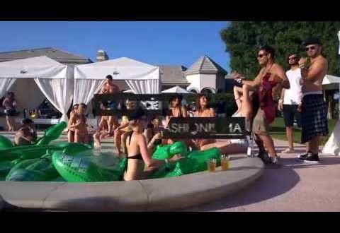 #DesertPoolParty by Lacoste