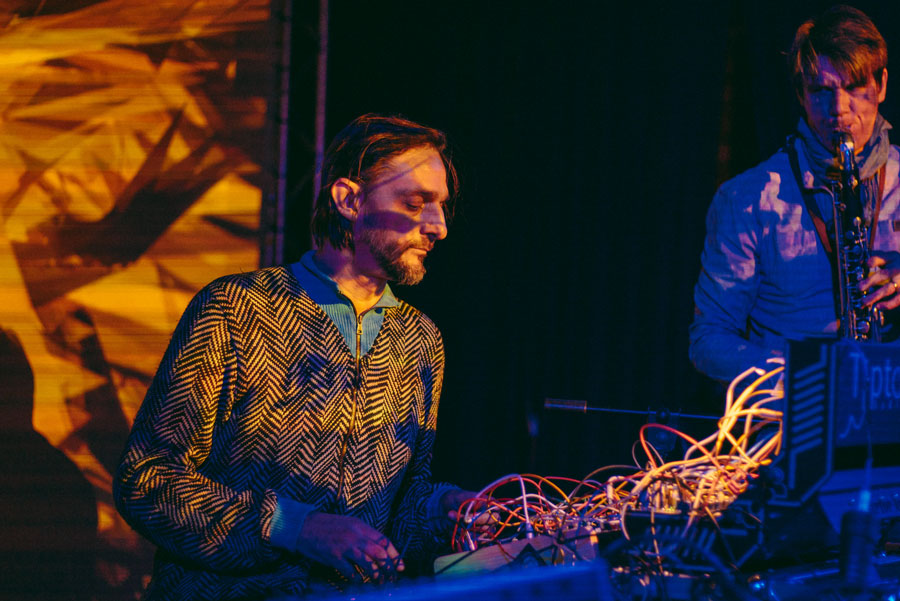 MUTEK_12