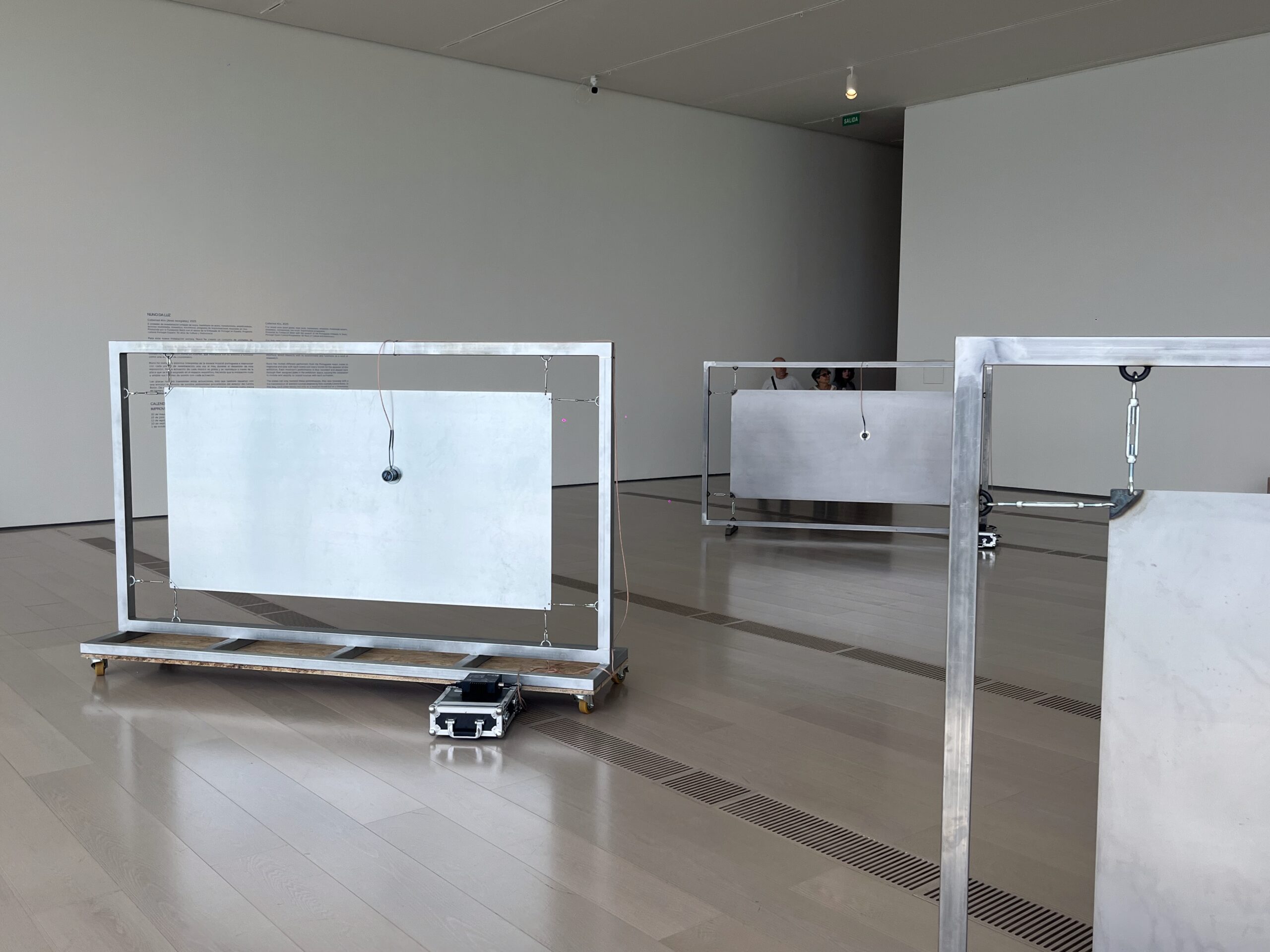ENREDOS II NUNO DA LUZ